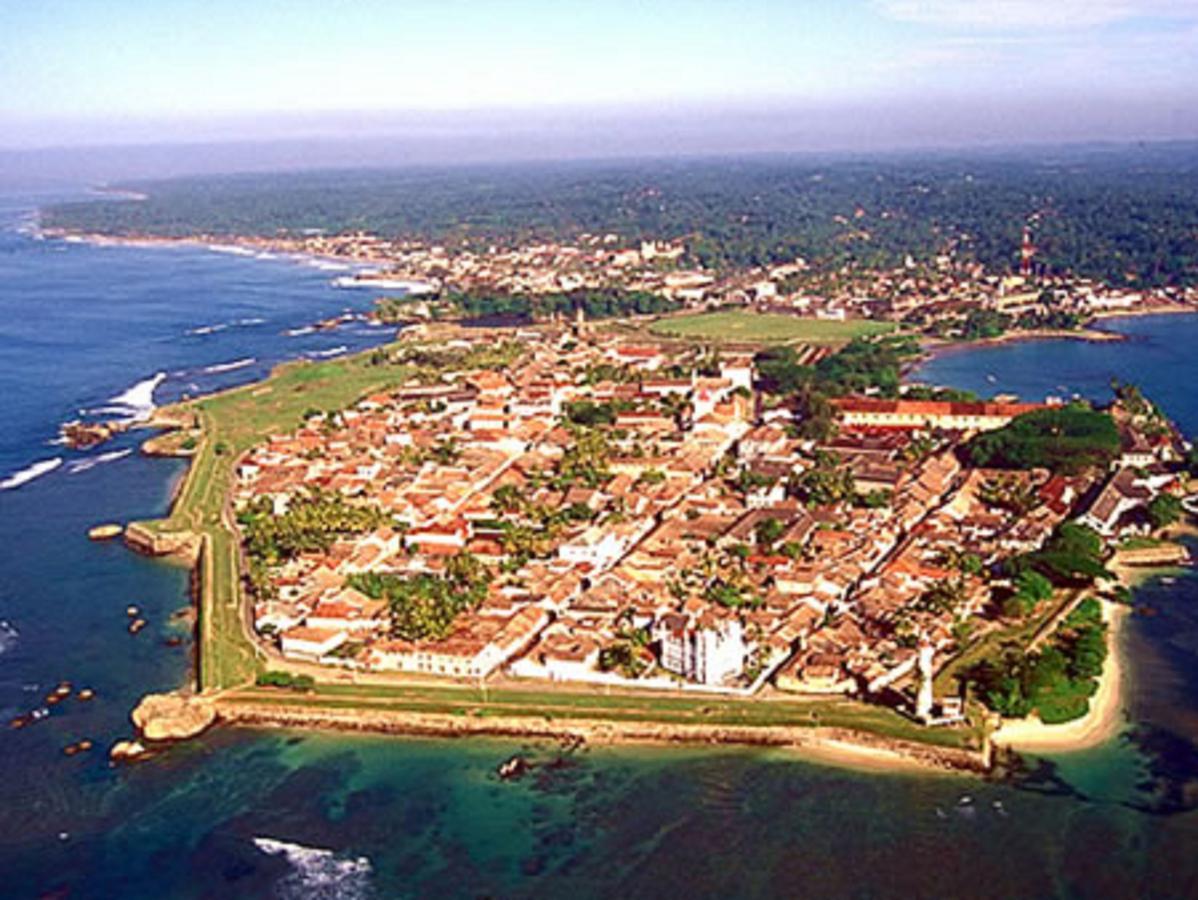 Ocean Gate Hotel Galle Buitenkant foto